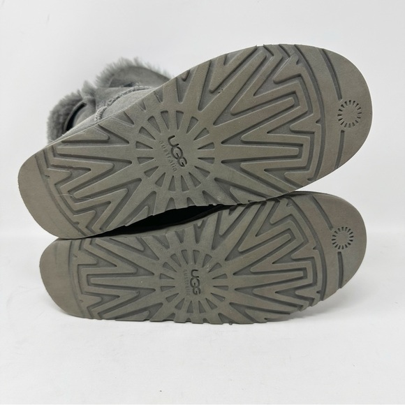 UGG Australia Bailey Button Boots - Picture 8 of 12